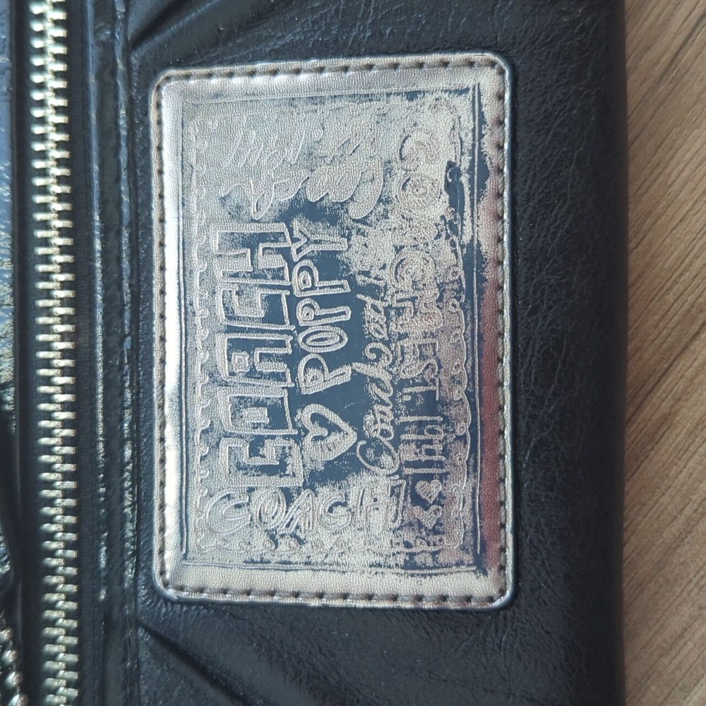 Vintage Coach Poppy Black Leather Wristlet Wallet. - Picture 2 of 10